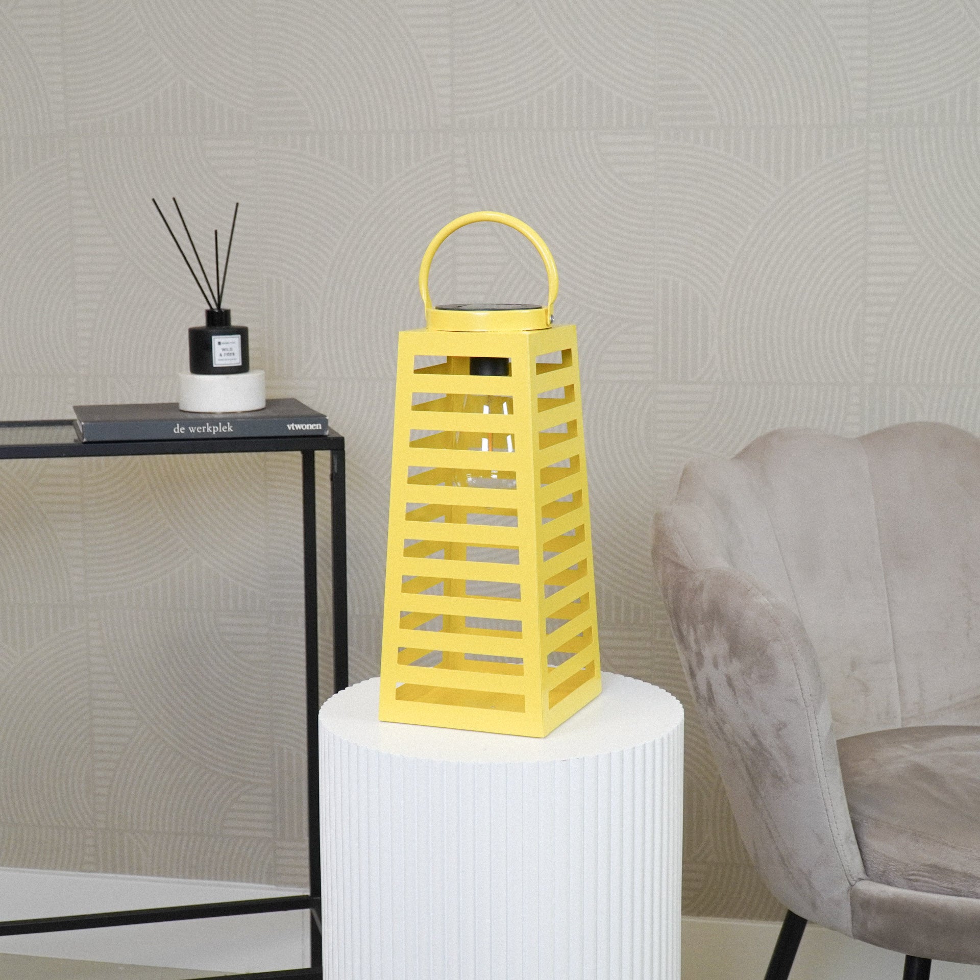 Lamp- Lantaarn/ Windlicht - Solar - Metaal - Neon Geel - 14x14x32,5cm