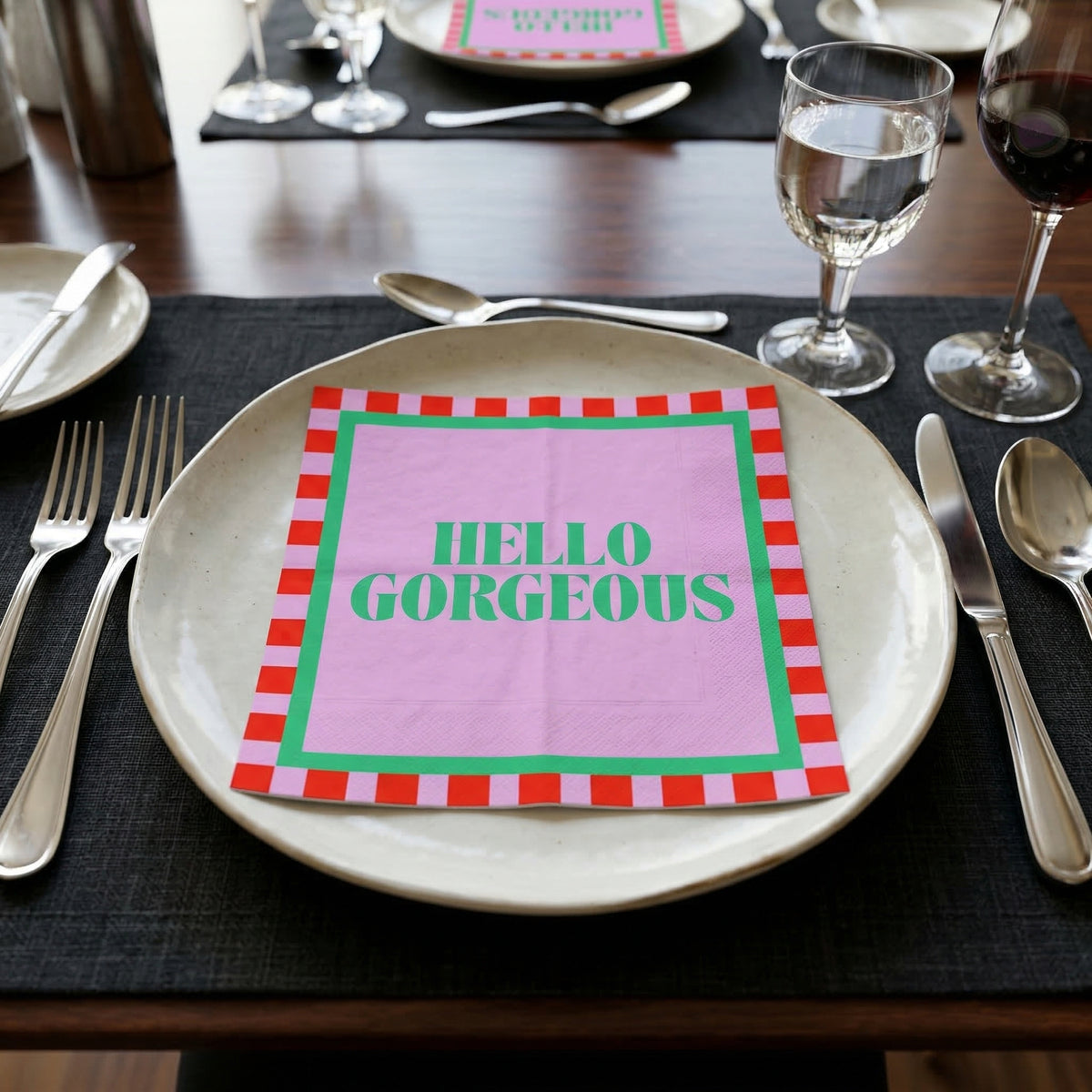 Set - Cadeauset voor Vrouw - Vaas, Geurstokjes, Roomspray & Servetten – Hello Gorgeous – Jasmijn geur