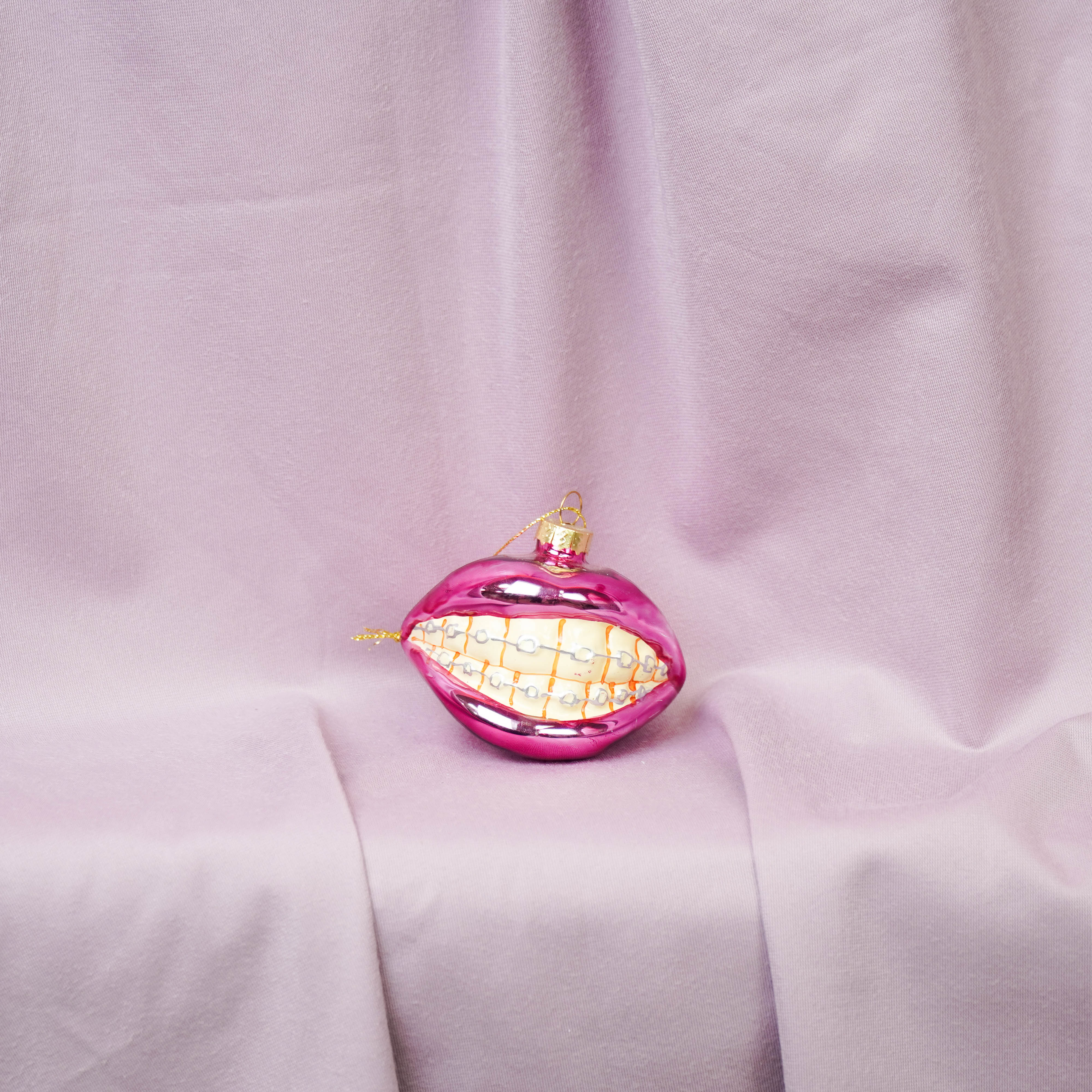 Kerstversiering - Kersthanger - Beugelbekkie - Glas - Roze - 9x6,5x6,5cm