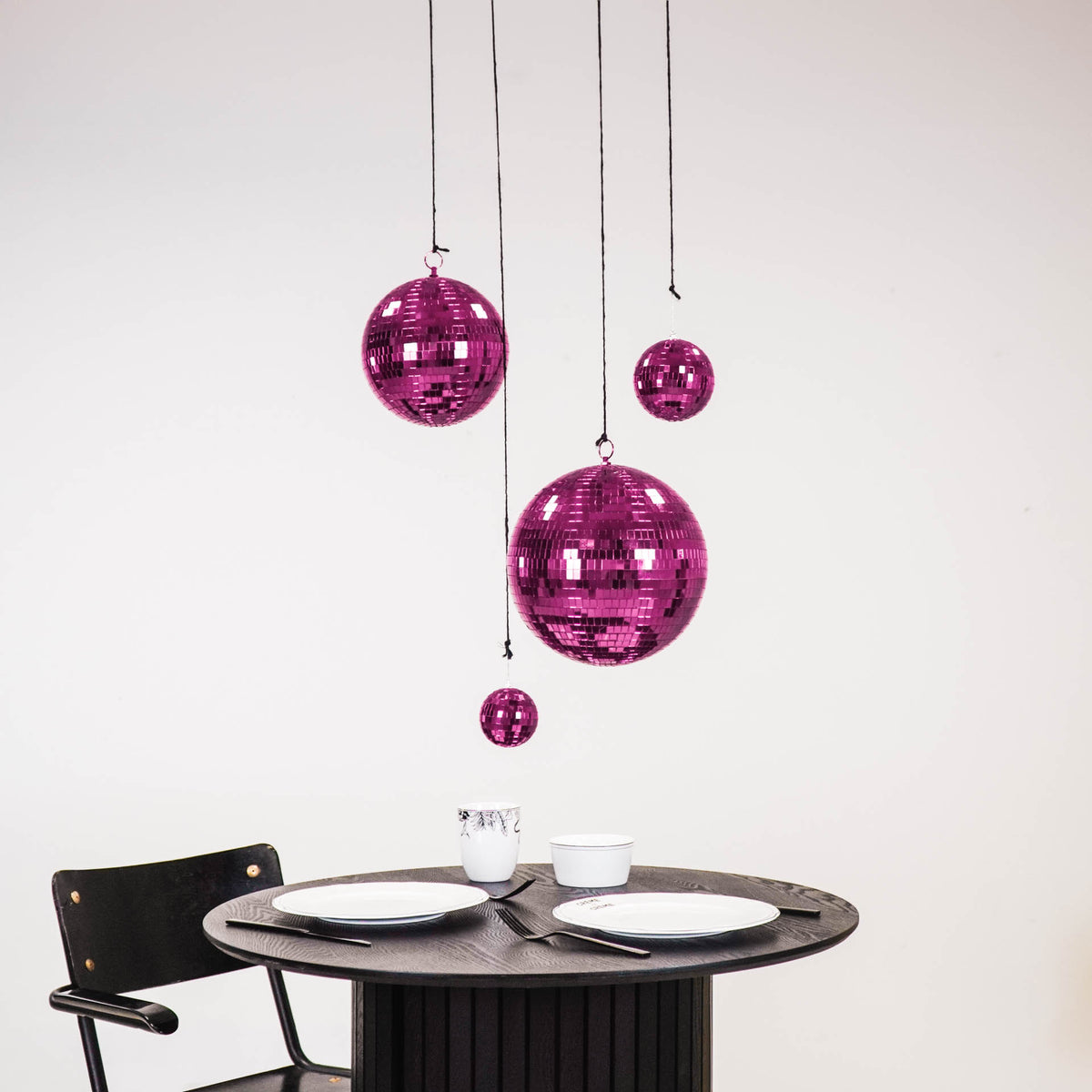 XMAS - Roze Discoballen Set – 6 Verschillende Maten – 8 tot 30 cm – Spiegelbollen – Disco Decoratie – Feest & Interieur