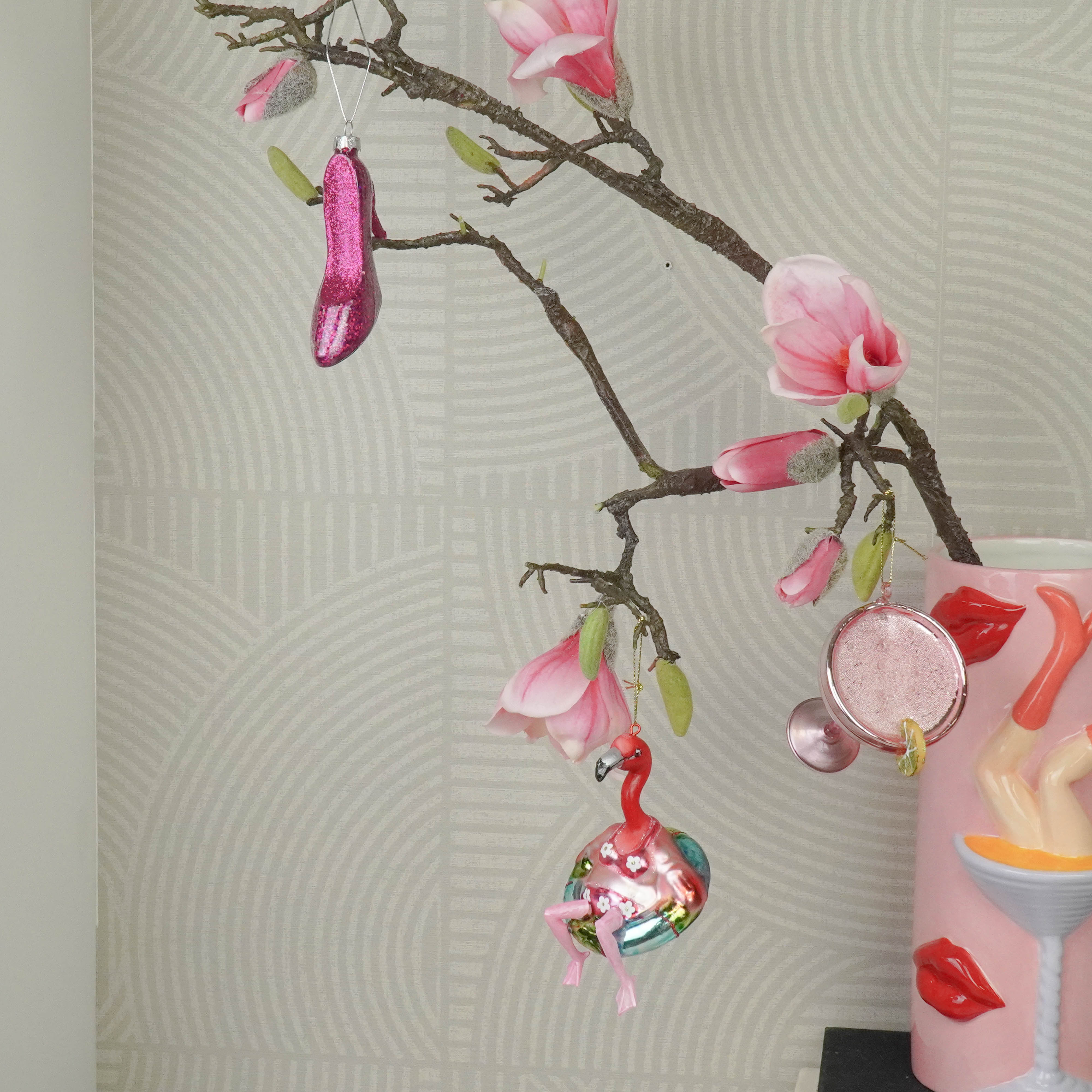 Kerstversiering - Kersthanger - Flamingo in bikini  - Roze -  Glas - 7,5x7,5x11,5cm